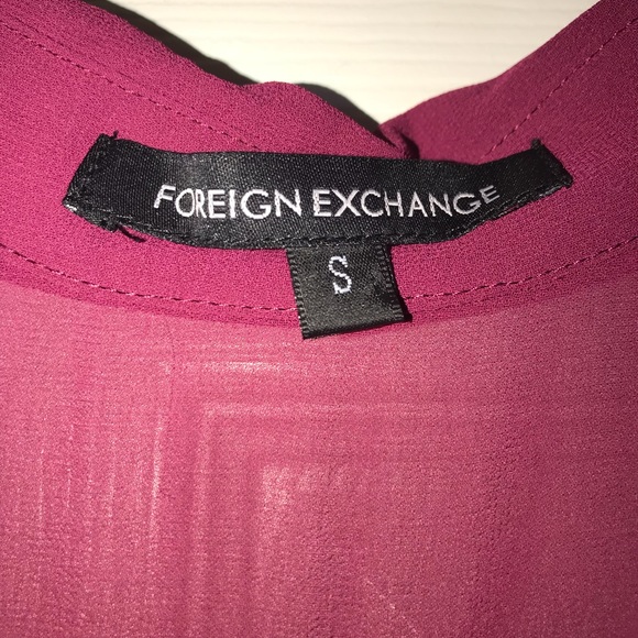 Cold shoulder button up - Picture 2 of 2